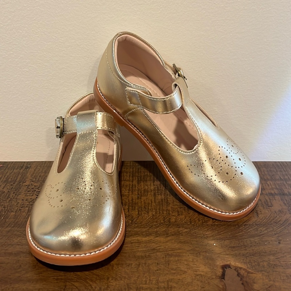 Ginfive gold Mary Janes NEW